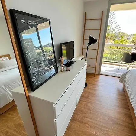 Superbe Appartement, Cap D'antibes - Clim, Parking, Terrasse Vue Apartment *